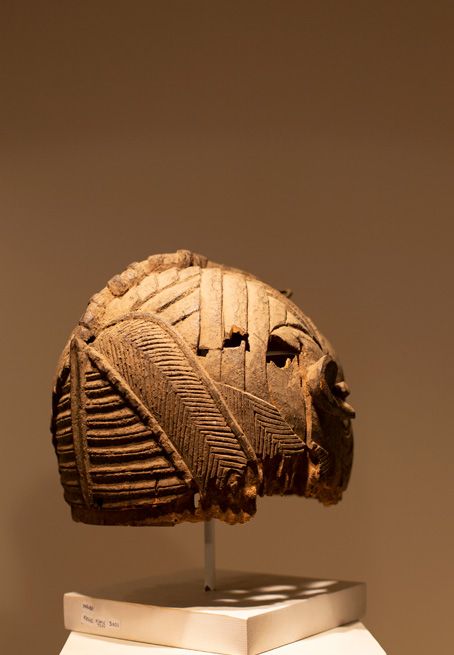 Antiquités africaines |  | Masque Yoruba | Nigeria | Benin | Togo | |Patine arrière