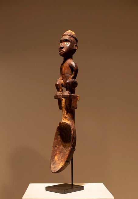 Antiquités africaines |  Statue Statue Ba-Kongo - République démocratique du Congo | Profil gauche  