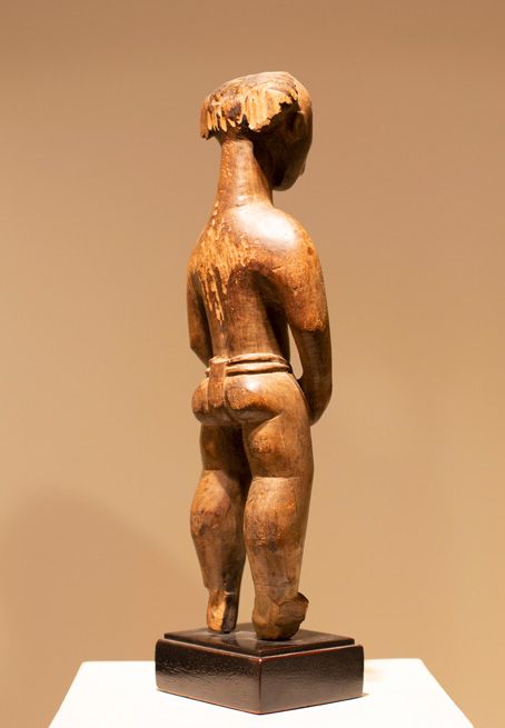 Antiquités africaines | Statue Fante où Punu - Gabon | Profil droite  